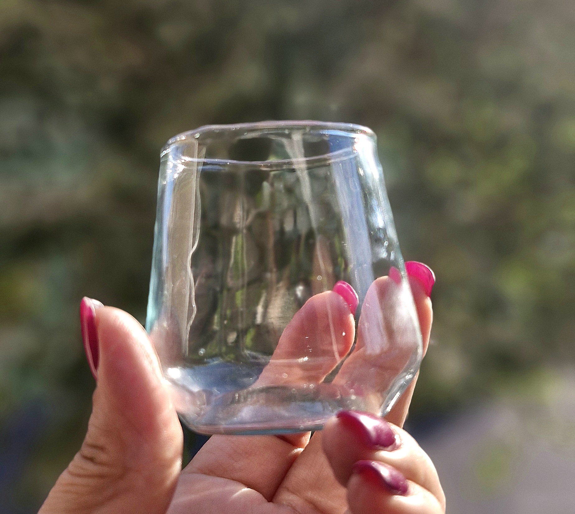 تنگ شیشه ای باریک